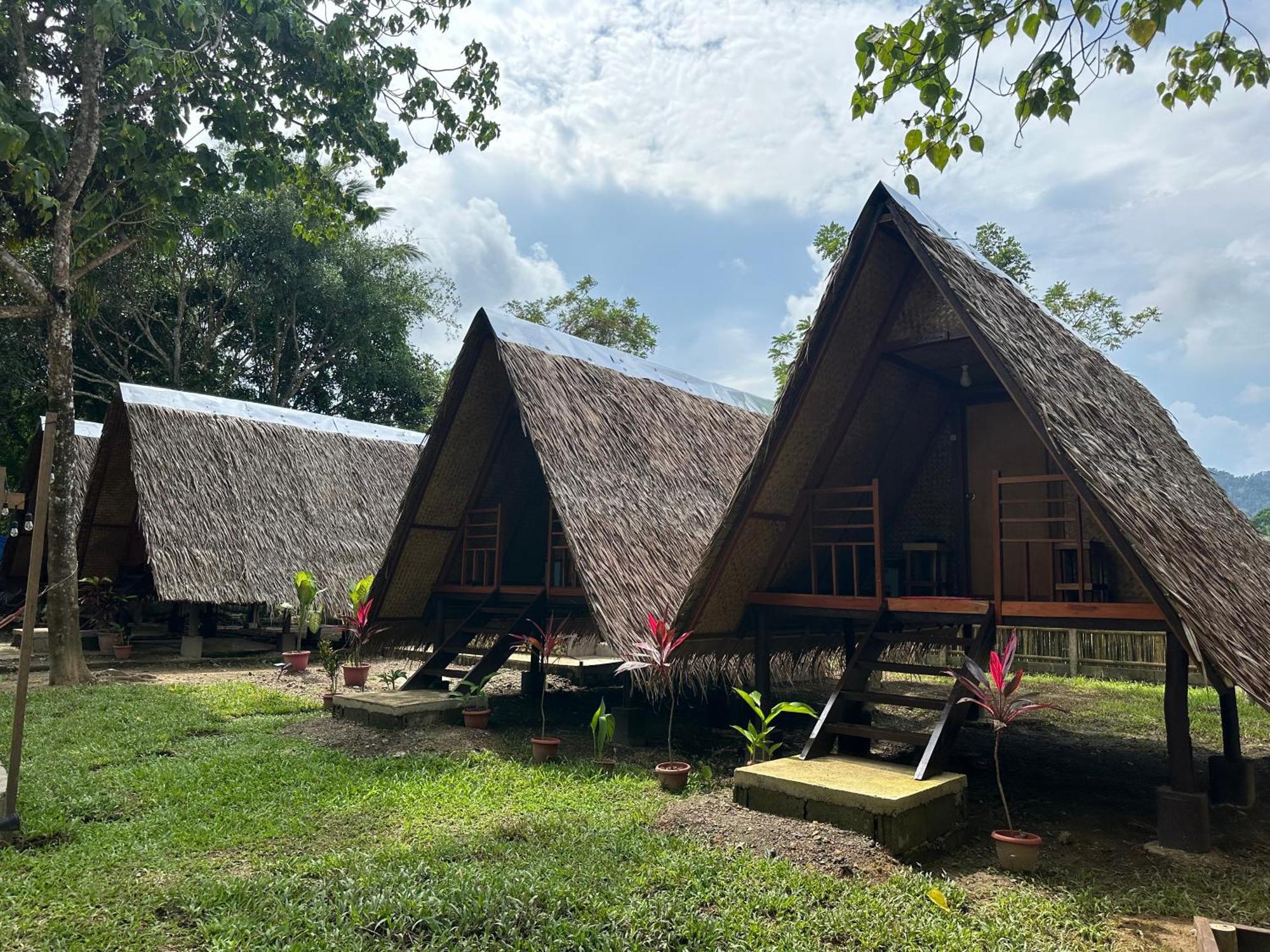 Hiraya Camp Site - Free Use Of Scooter For Nipa Huts Hotel El Nido Exterior photo