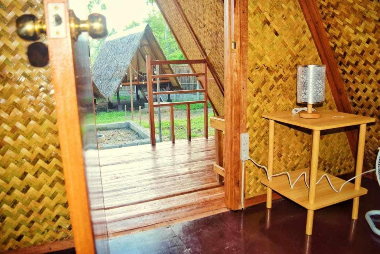 Hiraya Camp Site - Free Use Of Scooter For Nipa Huts Hotel El Nido Exterior photo